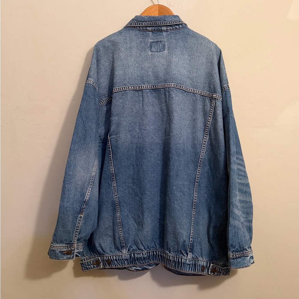 American Eagle Denim Jacket XL Oversized Medium Wash Blue - Picture 3 of 5